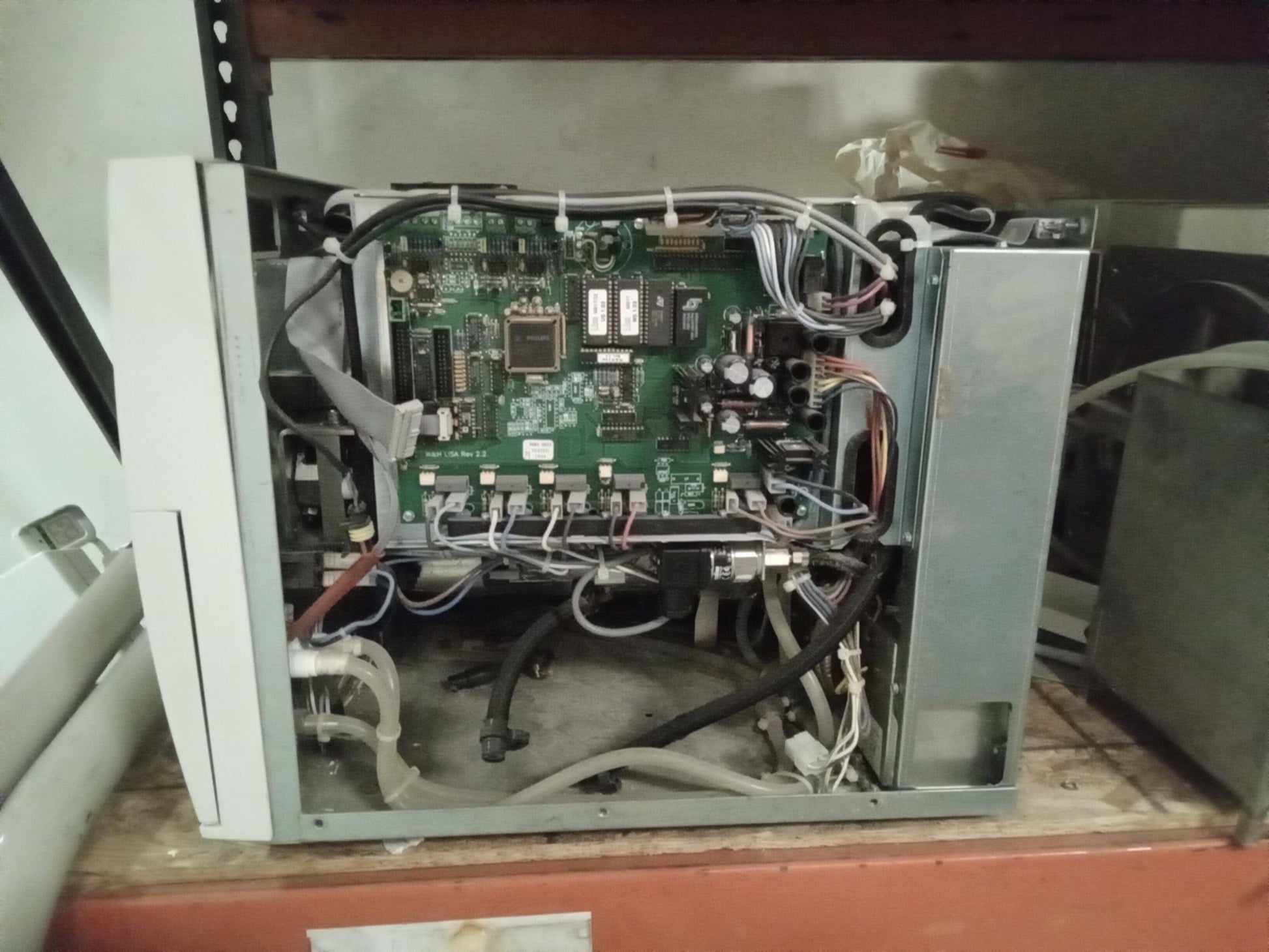 A-dec W&H Lisa Autoclave