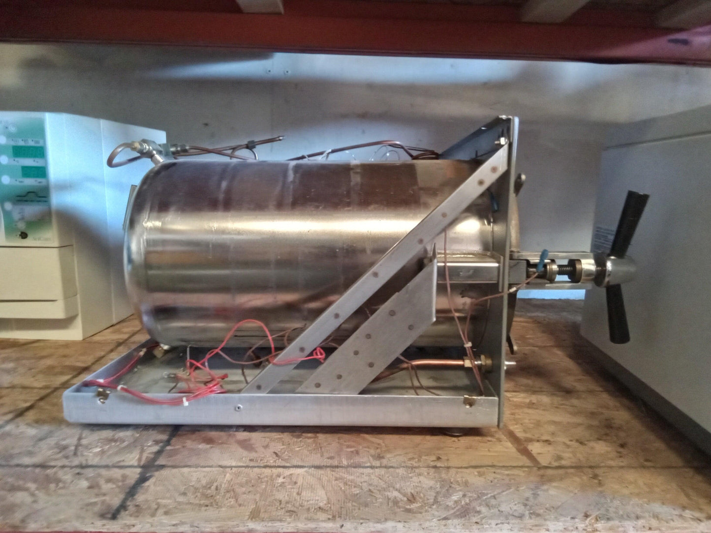 1999 Tuttnauer Autoclave