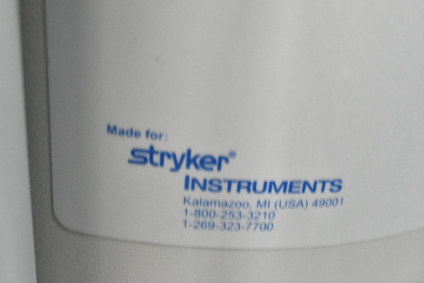 Stryker 986 CastVac with Mobile Stand