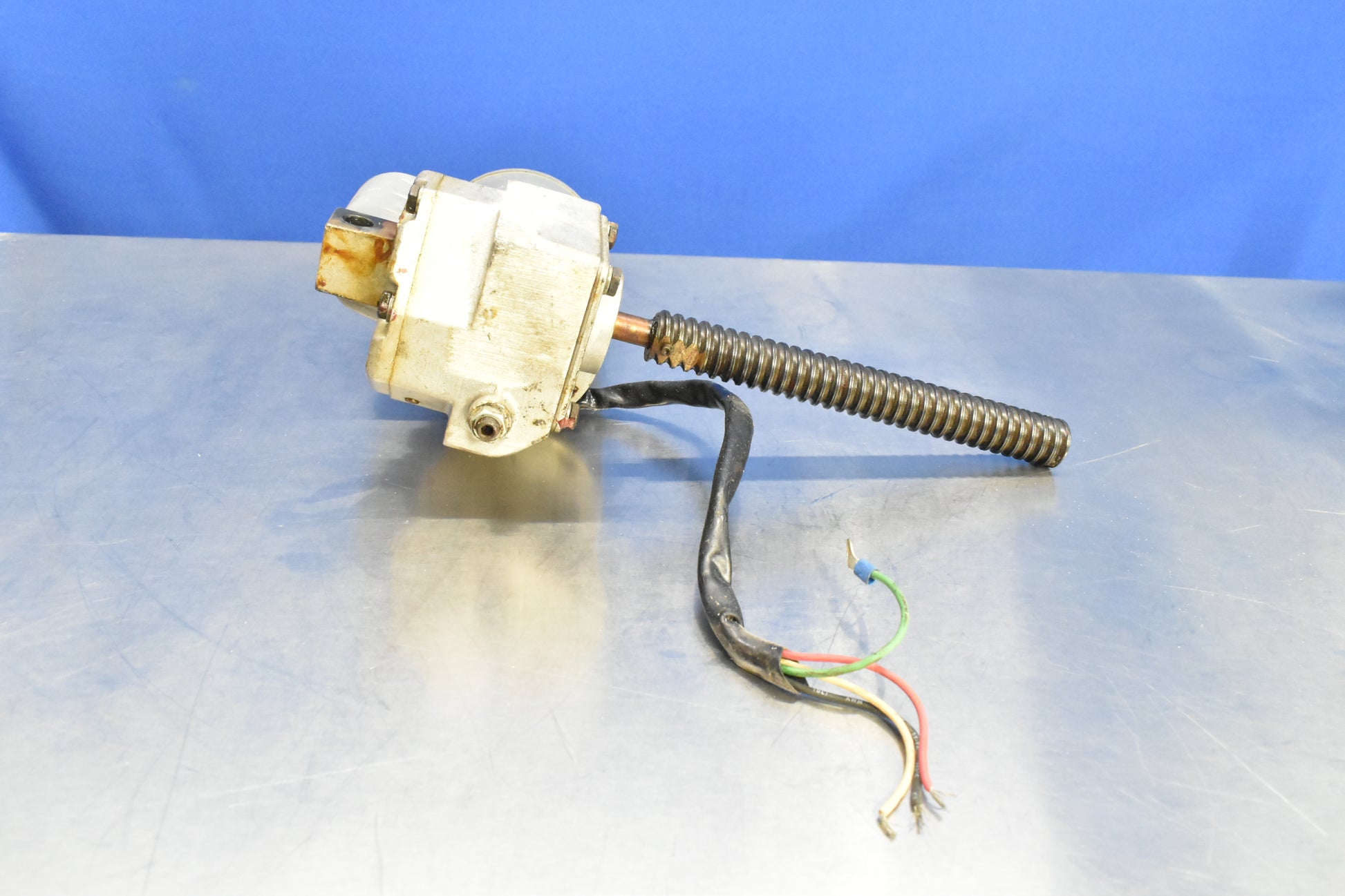 Emerson Gearmaster 1/8 HP 82 RPM Motor Model - K37MYA142100 - Dental Parts Shop