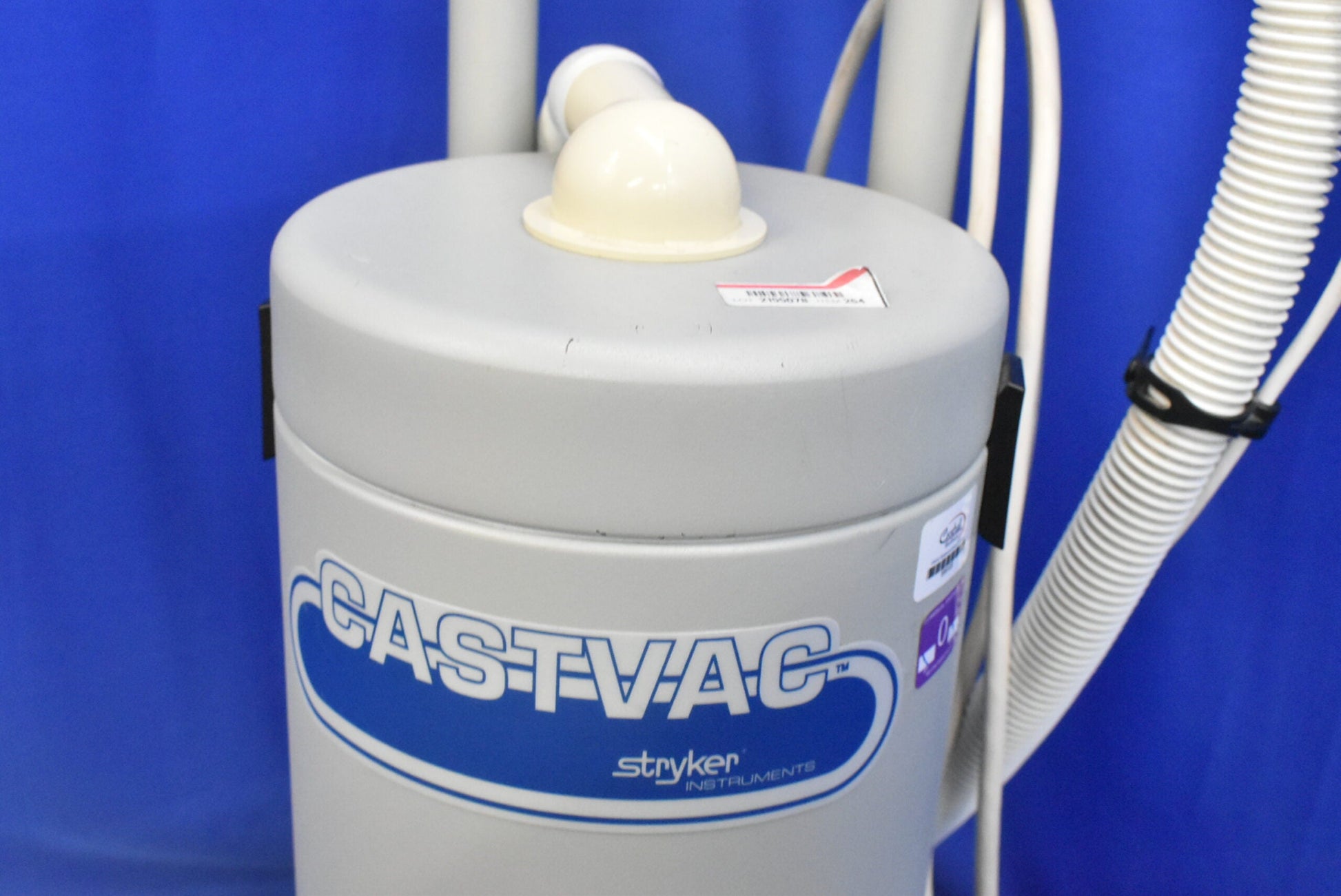 Stryker 986 CastVac with Mobile Stand